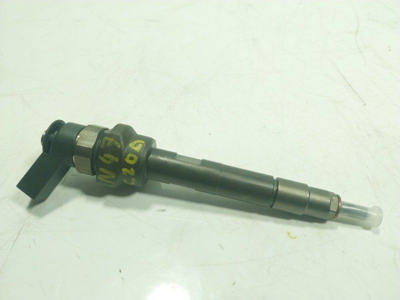 Recambio de inyector para mini countryman (r60) 2.0 turbodiesel cat referencia OEM IAM  779844606 