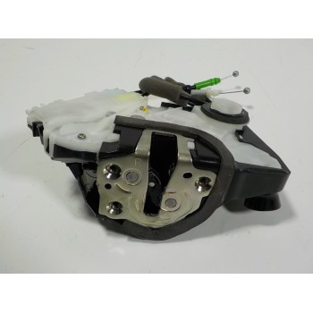 CERRADURA PUERTA DELANTERA DERECHA 69030K0040 