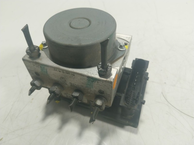 Recambio de abs para renault kangoo z.e. referencia OEM IAM  8200928816 