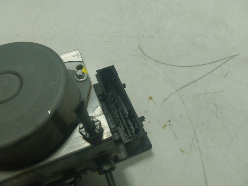 Recambio de abs para renault kangoo z.e. referencia OEM IAM  8200928816 