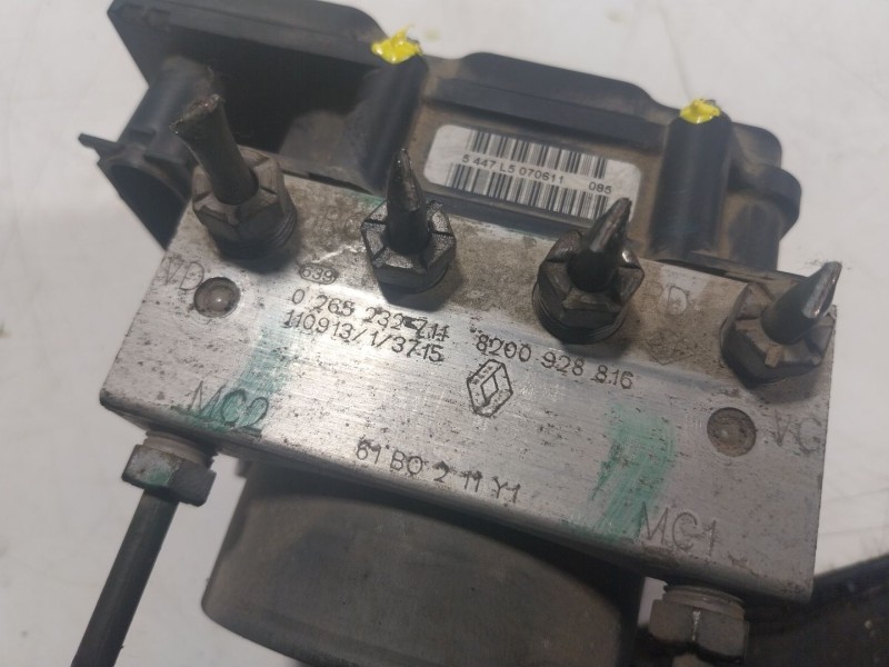 Recambio de abs para renault kangoo z.e. referencia OEM IAM  8200928816 