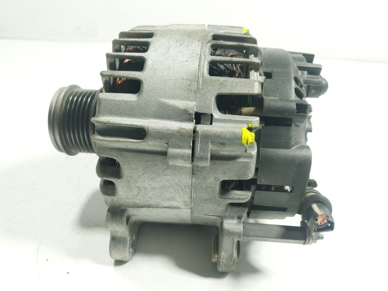 Recambio de alternador para seat leon (5f1) 1.6 tdi referencia OEM IAM  04L903021 