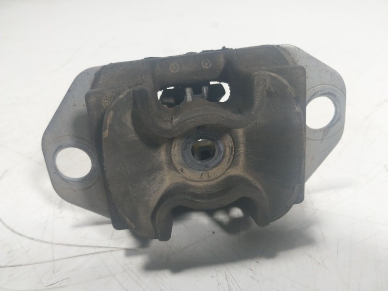 Recambio de soporte motor izquierdo para renault kangoo z.e. referencia OEM IAM   