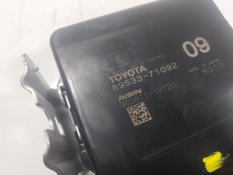 Recambio de modulo electronico para toyota hilux referencia OEM IAM  8953371092 