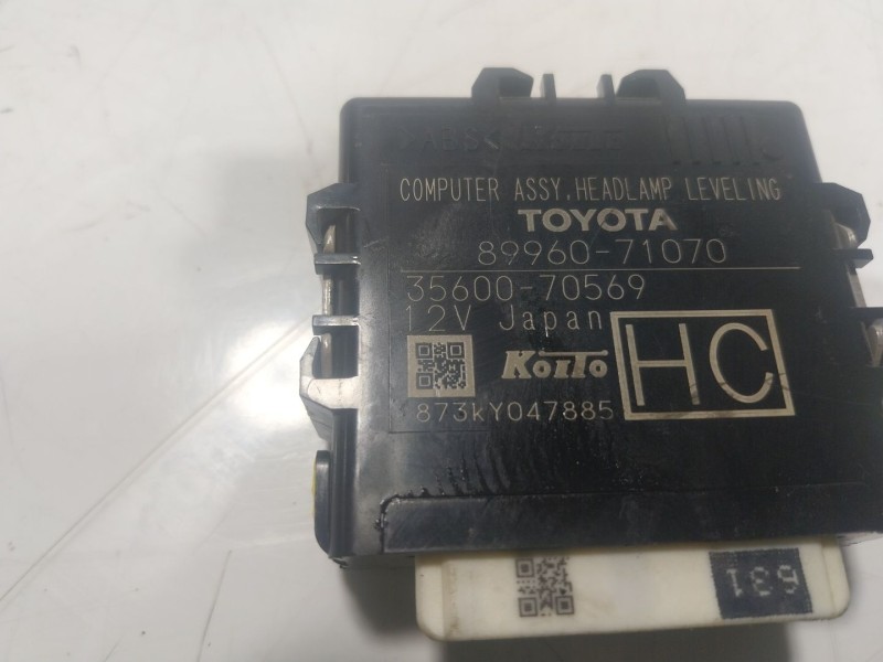 Recambio de modulo electronico para toyota hilux referencia OEM IAM  8996071070 