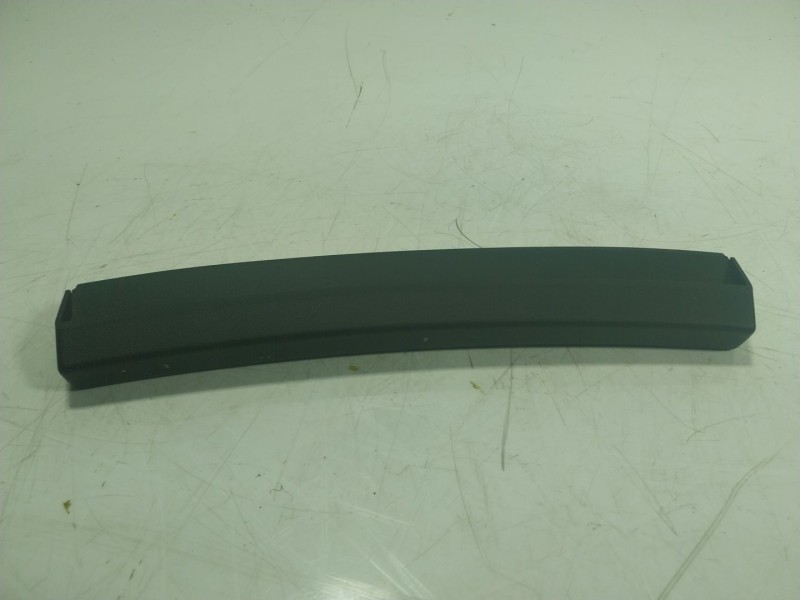 Recambio de piloto trasero central para audi tt (8n3) 1.8 t quattro referencia OEM IAM  8N8945097A 