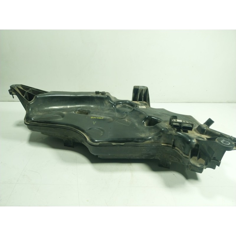 Recambio de deposito aditivo para seat leon (5f1) 1.6 tdi referencia OEM IAM  5Q0131877R 