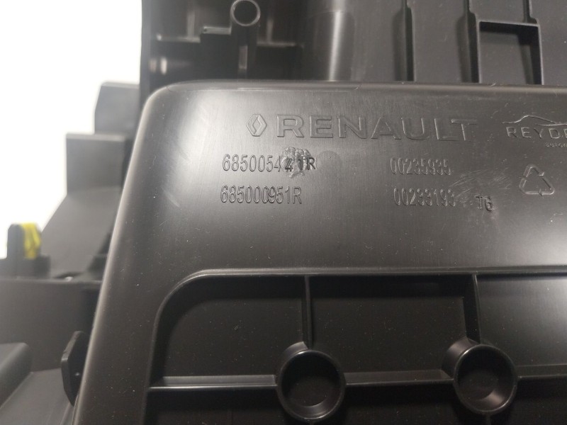 Recambio de guantera para renault captur ii 1.0 tce referencia OEM IAM  658000951R 