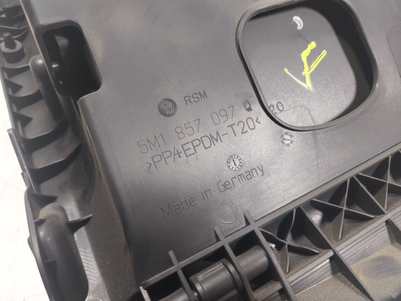 Recambio de guantera para volkswagen tiguan (5n1) 2.0 tdi referencia OEM IAM  5M1857097Q 