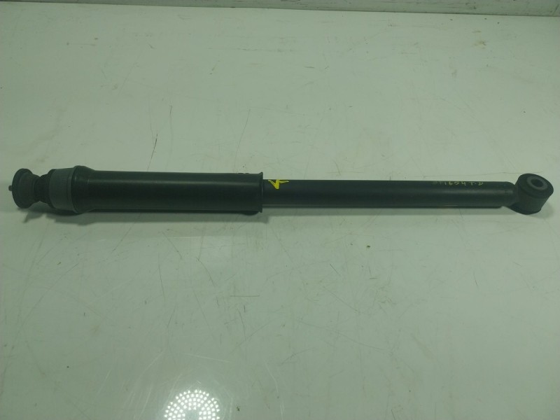 Recambio de amortiguador trasero derecho para renault captur ii 1.0 tce referencia OEM IAM  562109129R 