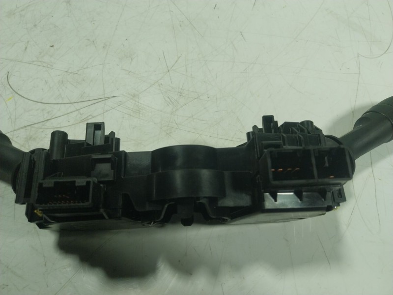 Recambio de mando luces para toyota hilux referencia OEM IAM   