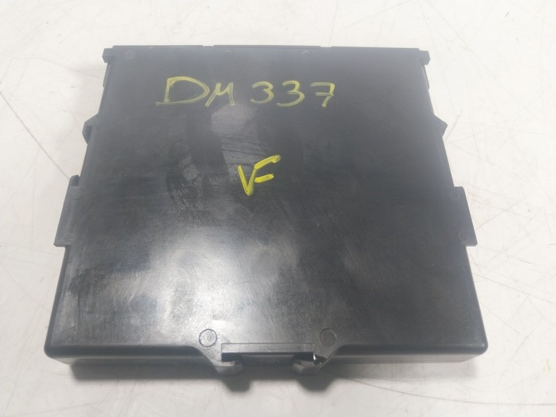 Recambio de modulo electronico para toyota hilux referencia OEM IAM  892600K062 