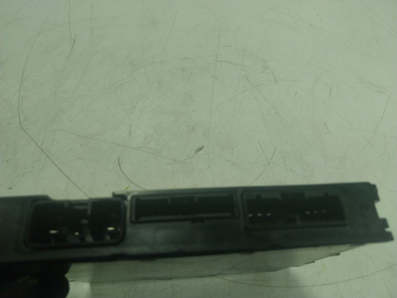 Recambio de modulo electronico para toyota hilux referencia OEM IAM  892600K062 