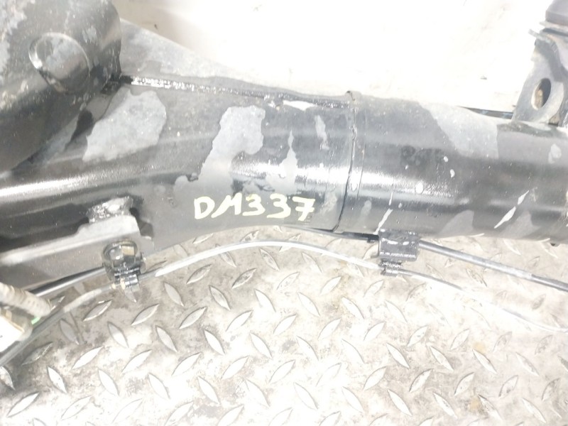 Recambio de puente trasero para toyota hilux referencia OEM IAM   