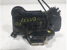 Recambio de cerradura puerta delantera derecha para toyota hilux referencia OEM IAM    2