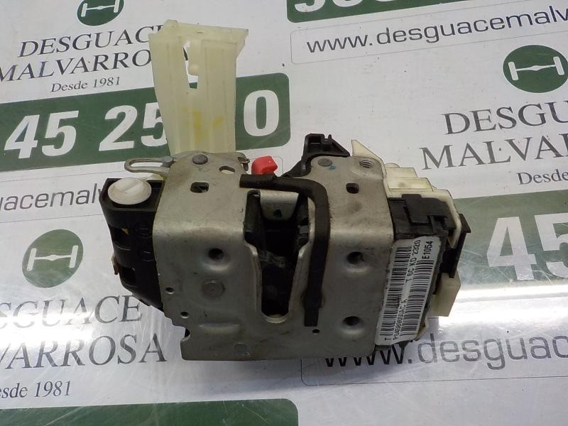 Recambio de cerradura puerta trasera derecha para jeep compass (2008-2011) 2.2 crdi referencia OEM IAM 4589650AC  