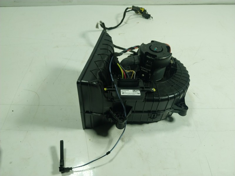 Recambio de motor calefaccion para renault zoe (bfm_) zoe referencia OEM IAM   