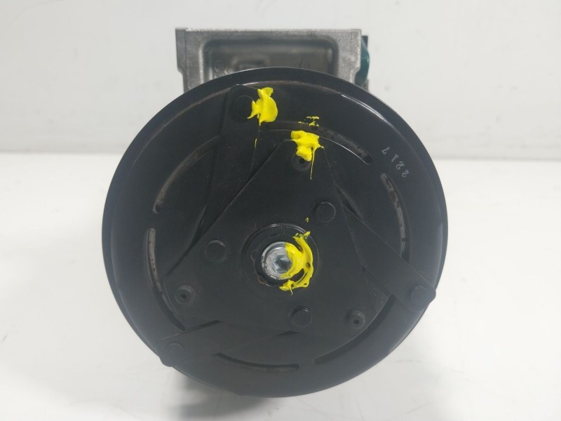 Recambio de compresor aire acondicionado para renault captur ii 1.0 tce referencia OEM IAM  926004423R 