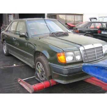 MERCEDES-BENZ CLASE E (W124) BERLINA