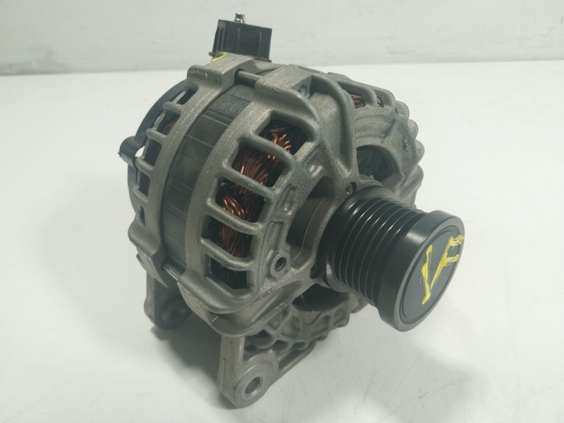 Recambio de alternador para renault captur ii 1.0 tce referencia OEM IAM  231002175R 