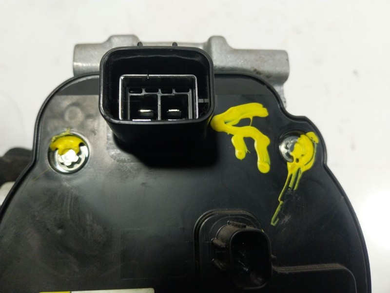 Recambio de compresor aire acondicionado para toyota yaris 1.5 vvti hev referencia OEM IAM  0424000741 