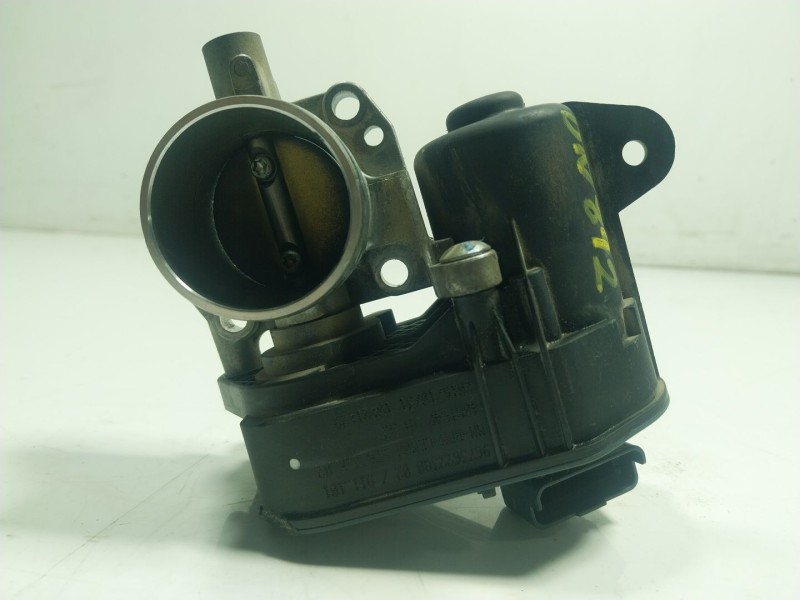 Recambio de caja mariposa para citroën c4 cactus 1.2 vti 82 referencia OEM IAM 9673622380 9673622380 