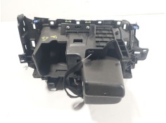 Recambio de guantera para smart forfour ev eq 17.6 kwh referencia OEM IAM    2