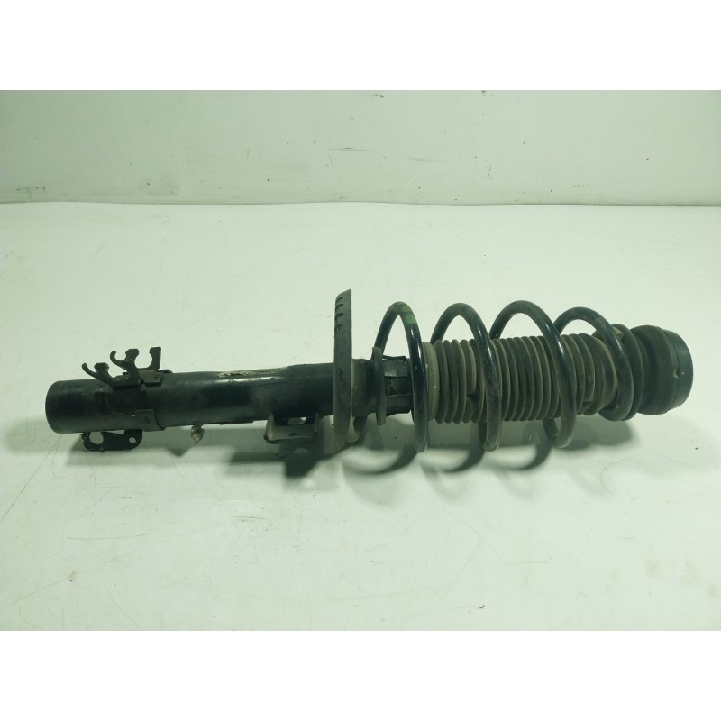 Recambio de amortiguador delantero izquierdo para skoda spaceback (5h) 1.0 tsi referencia OEM IAM  6R0413031 