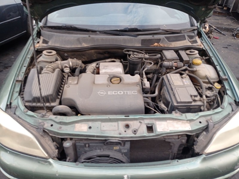 opel astra g fastback (t98) del año 1998