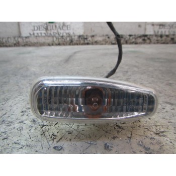 PILOTO LATERAL DERECHO 923033L100 