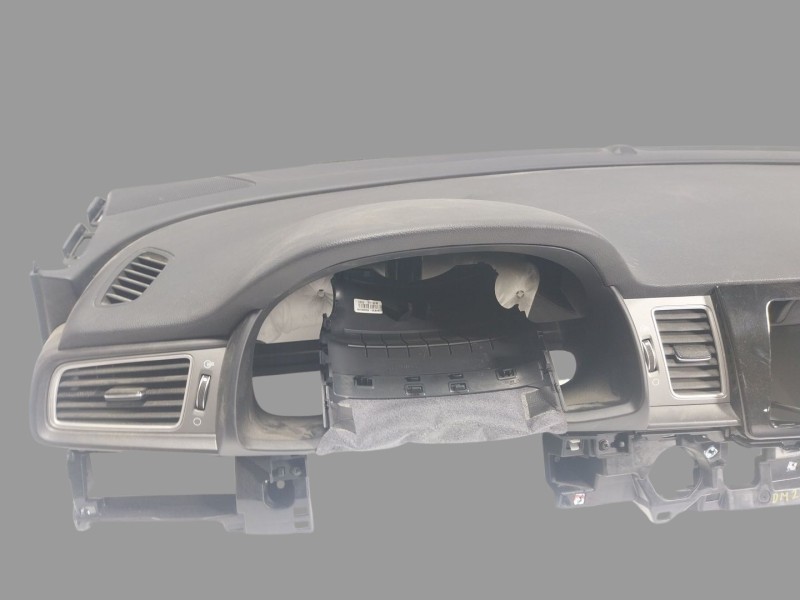 Recambio de salpicadero para kia niro concept referencia OEM IAM   