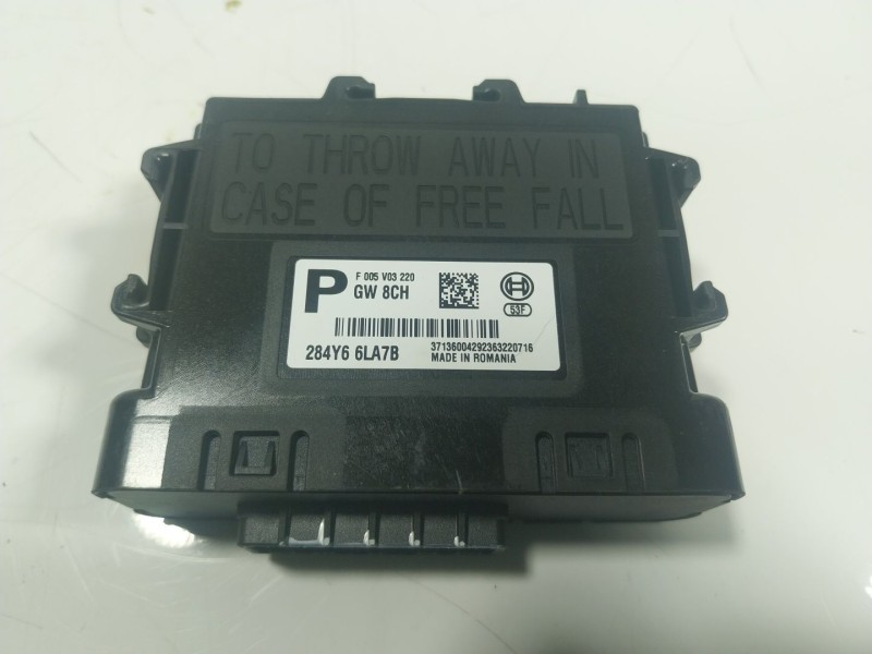 Recambio de modulo electronico para renault captur ii 1.0 tce referencia OEM IAM  284Y66LA7B 