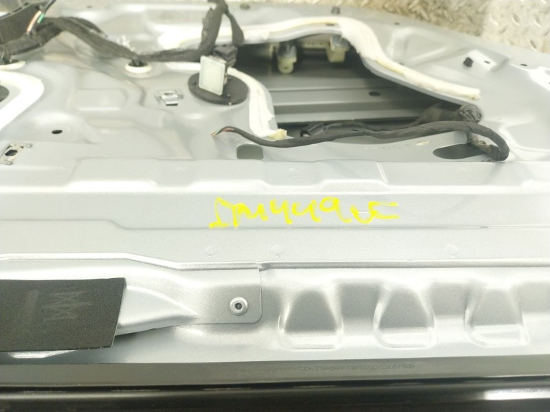 Recambio de puerta delantera izquierda para renault megane iv berlina 5p 1.3 tce referencia OEM IAM   