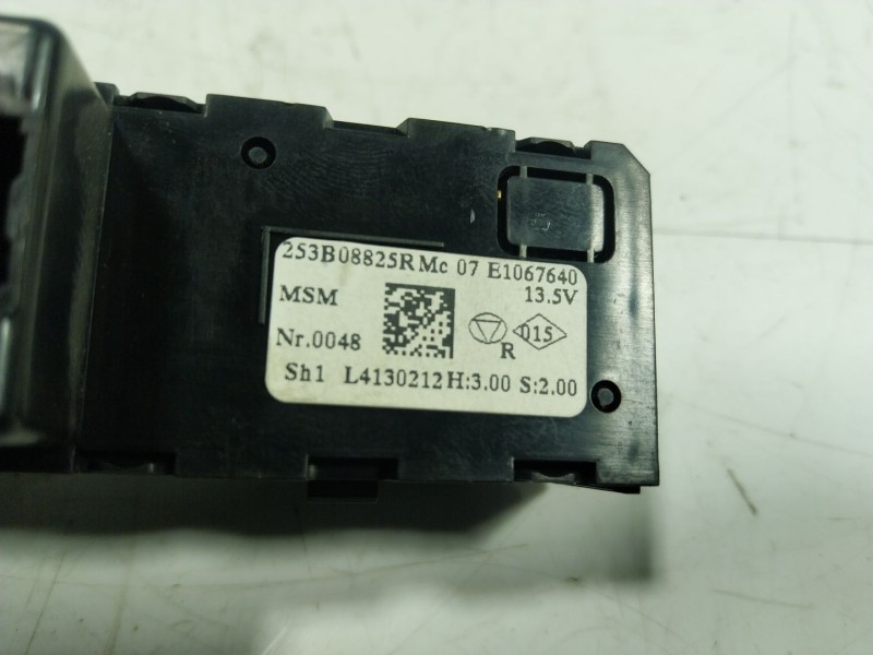 Recambio de modulo electronico para renault zoe (bfm_) zoe referencia OEM IAM  253B08825R 