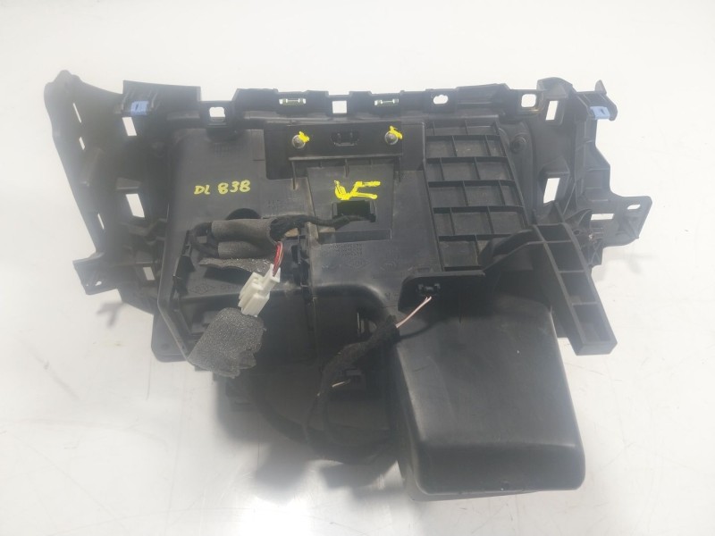 Recambio de guantera para smart forfour ev eq 17.6 kwh referencia OEM IAM  A4536891900 