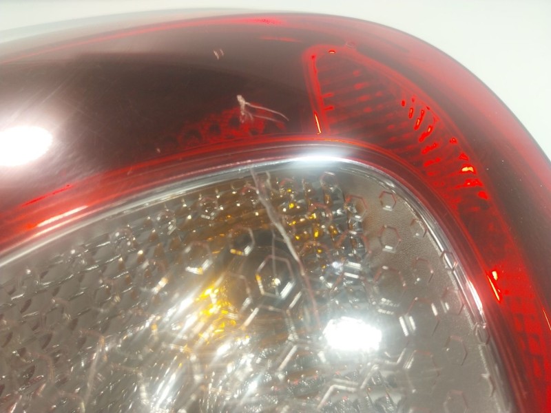 Recambio de piloto trasero izquierdo para smart forfour ev eq 17.6 kwh referencia OEM IAM  265550049R 