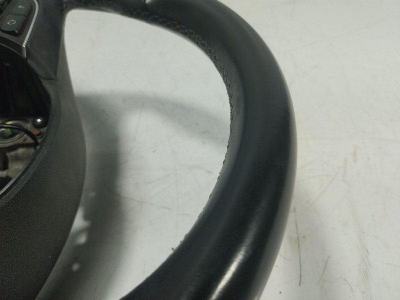 Recambio de volante para kia niro concept referencia OEM IAM  1809290070 