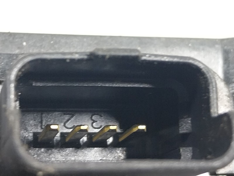 Recambio de cerradura puerta trasera izquierda para renault zoe (bfm_) zoe referencia OEM IAM  825034093R 