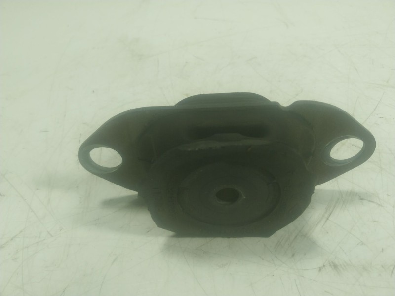 Recambio de soporte motor izquierdo para smart forfour ev eq 17.6 kwh referencia OEM IAM   