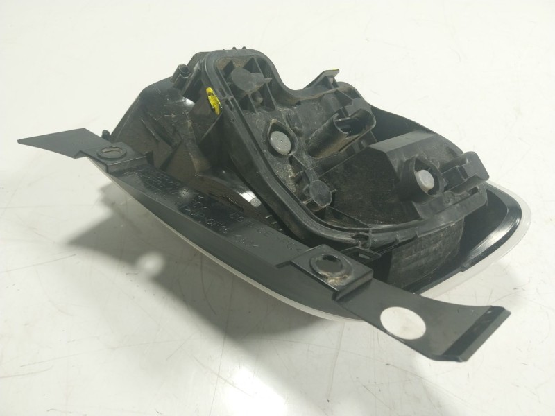 Recambio de piloto trasero derecho para fiat nuova 500 (150) 1.2 cat referencia OEM IAM   