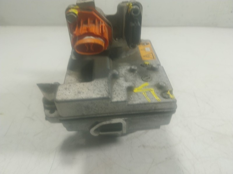 Recambio de compresor aire acondicionado para smart forfour ev eq 17.6 kwh referencia OEM IAM  926000134R 