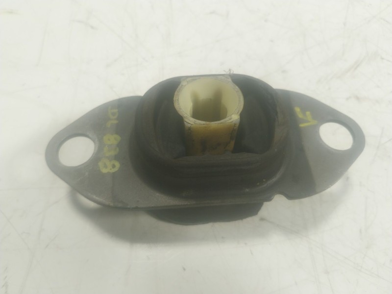 Recambio de soporte motor derecho para smart forfour ev eq 17.6 kwh referencia OEM IAM   