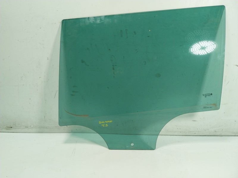 Recambio de cristal puerta trasero izquierdo para skoda yeti 1.2 tsi referencia OEM IAM 5L0845205B  