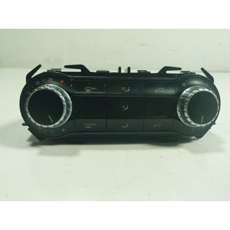 Recambio de mando climatizador para mercedes-benz clase a (w176) 1.5 cdi cat referencia OEM IAM  A2469002208 