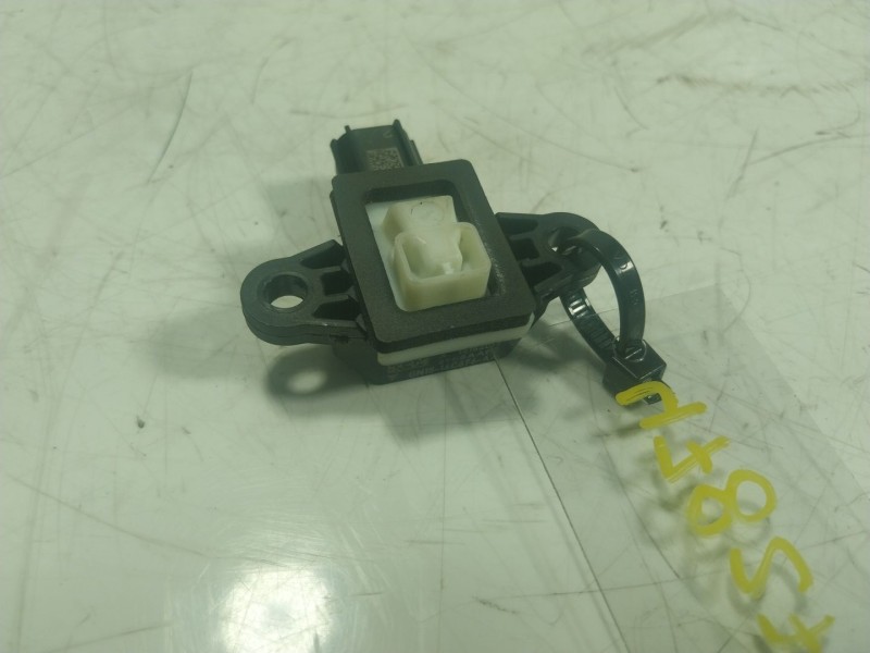 Recambio de modulo electronico para ford tourneo courier b460 monospace 1.0 ecoboost referencia OEM IAM  GN1514C676AA 