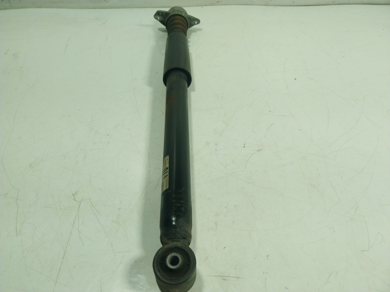 Recambio de amortiguador trasero derecho para skoda spaceback (5h) 1.0 tsi referencia OEM IAM  6R0512011 