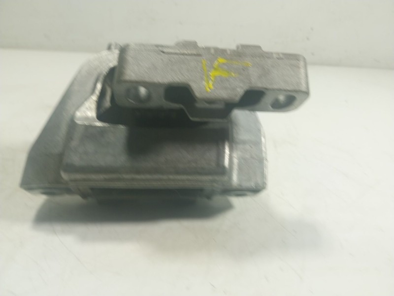 Recambio de soporte motor derecho para seat ateca (kh7) fr go referencia OEM IAM  5WA199262H 