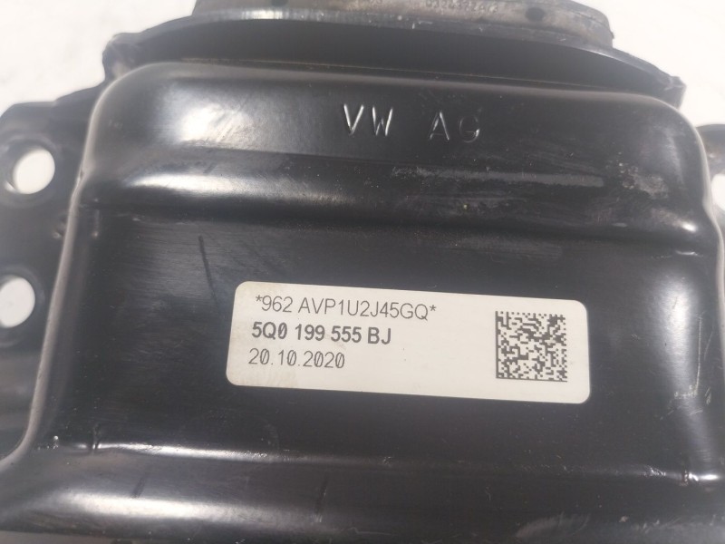 Recambio de soporte motor izquierdo para seat ateca (kh7) fr go referencia OEM IAM  5Q0199555BJ 