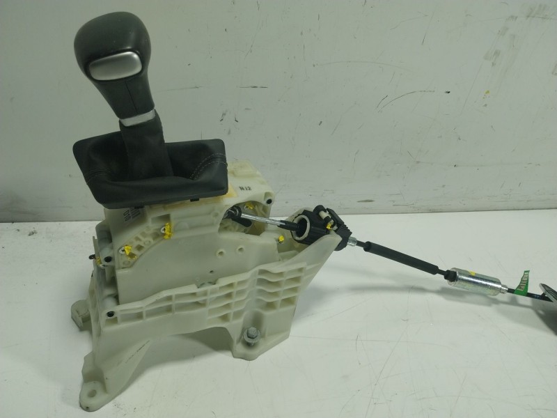 Recambio de palanca cambio para kia niro concept referencia OEM IAM  46701D4430 
