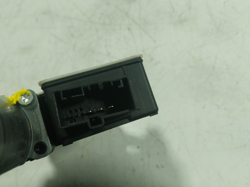 Recambio de motor elevalunas trasero derecho para seat ateca (kh7) fr go referencia OEM IAM  5Q0959408E 